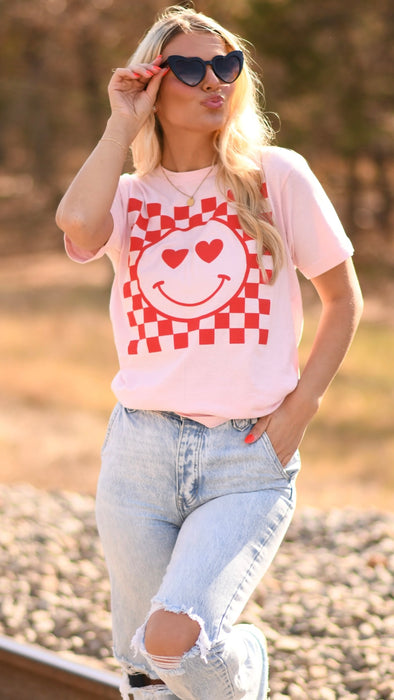 CHECKERED HEART EYE GRAPHIC TEE- SALE