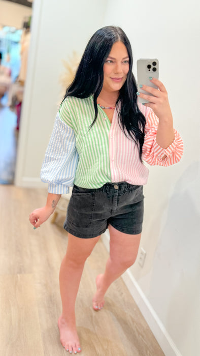 SEERSUCKER STRIPE COLORBLOCK TOP | SALE